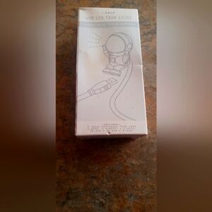 USB LED Task Light - Cute Astronaut Design Desk Lamp